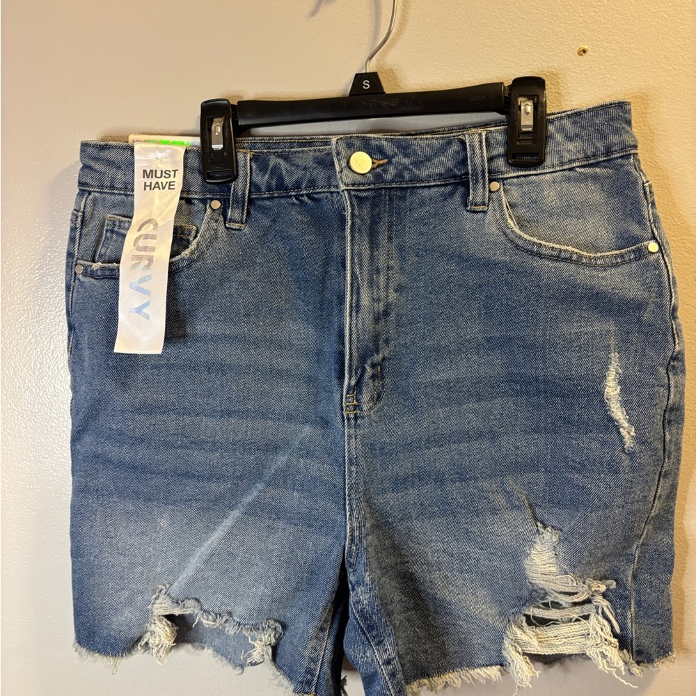 Tinseltown Blue Jean Shorts Sz 31 NWT